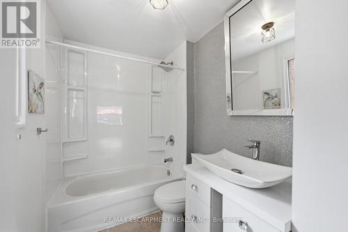 1062 Cannon Street E, Hamilton, ON 
