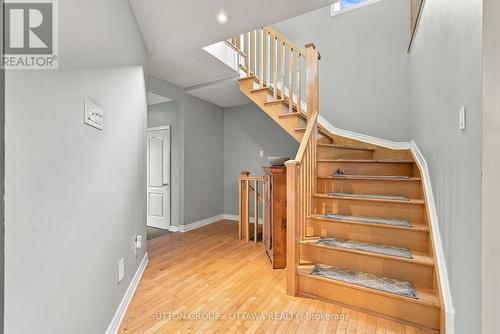 333 RIVERSEDGE CRESCENT , Ottawa, Ontario K1V 0Y7 4