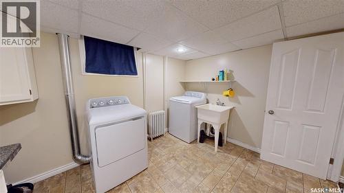 723 9Th Street E, Saskatoon, SK 