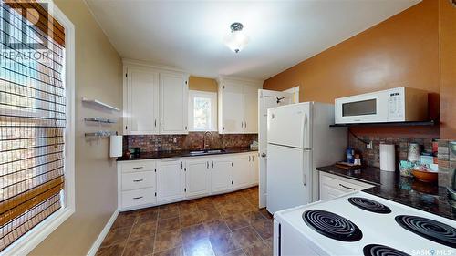 723 9Th Street E, Saskatoon, SK 
