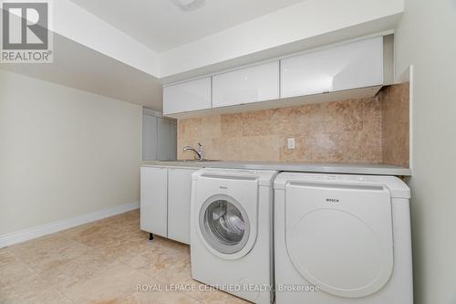 2197 Courrier Lane, Mississauga, ON 