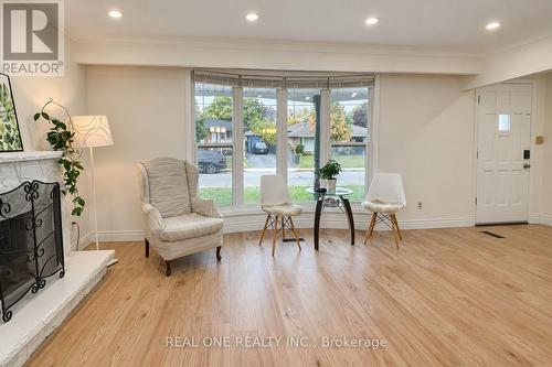 UPPER - 41 MARLOWE DRIVE , Hamilton, Ontario L9C 2H7 5