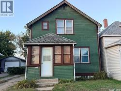 131 2nd AVENUE W  Biggar, SK S0K 0M0