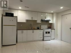 37 HALDER CRESCENT Markham, ON L3R 7E9