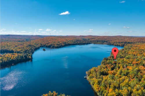 1747 Ch. du Lac-aux-Bois-Francs O.  Rivière-Rouge, QC J0T 1T0