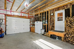 Garage - 