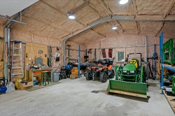 Garage - 