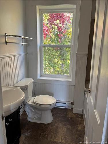 560 Queen St, Bathurst, NB 