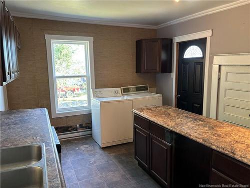 560 Queen St, Bathurst, NB 