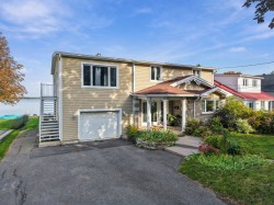 1543 Ch. du Lac-St-Louis  Léry, QC J6N 1B2