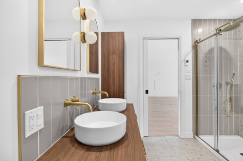 Salle de bains - 70 Rue Massicotte, Champlain, QC 