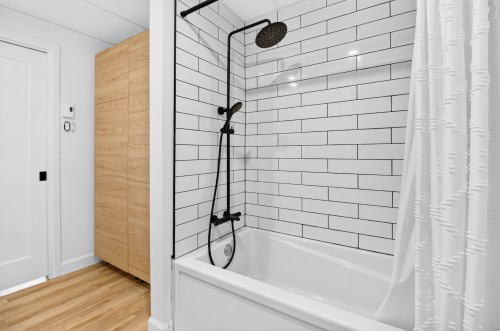 Salle de bains - 70 Rue Massicotte, Champlain, QC 