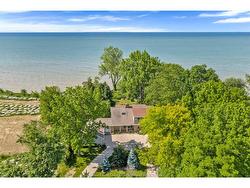 388 SEACLIFF DRIVE WEST  Leamington, ON N8H 4E1