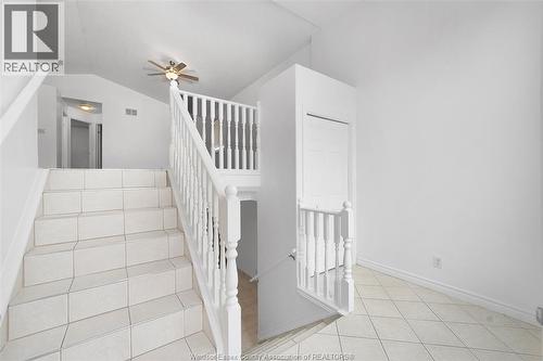 257 Dieppe CRESCENT , Kingsville, Ontario N9Y 4E8 4