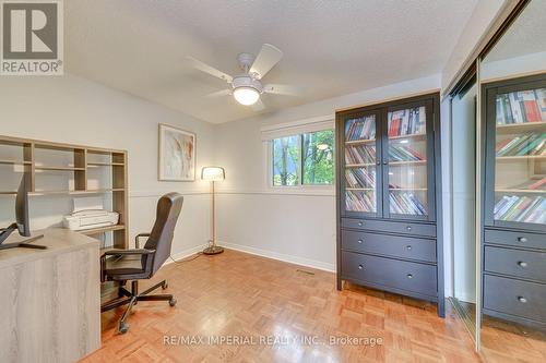 6100 Wabukayne Court, Mississauga, ON 