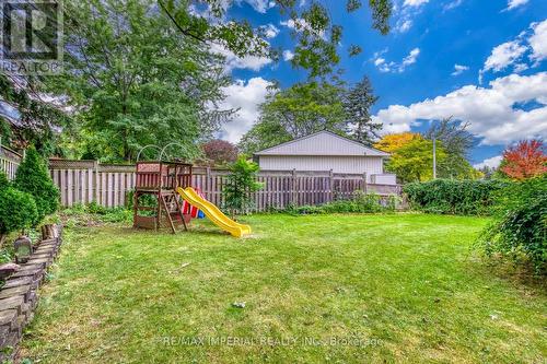 6100 Wabukayne Court, Mississauga, ON 