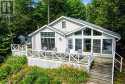 1118 PINE LAKE SHORES  Bracebridge, ON P1L 1X3
