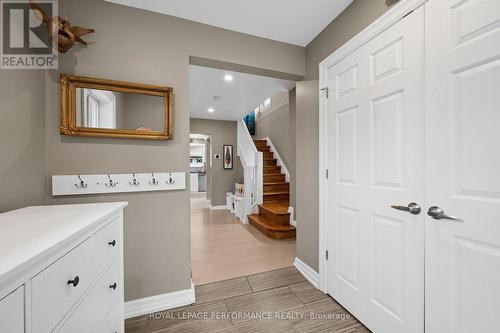 2189 Blossom Drive, Ottawa, ON 