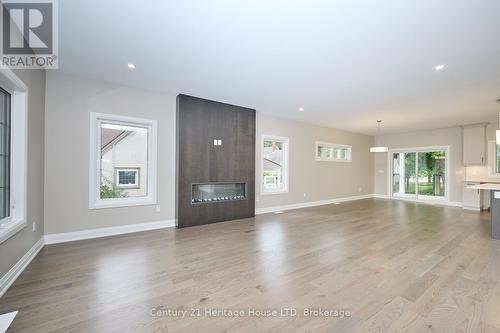 338 SUGARLOAF STREET , Port Colborne (Sugarloaf), Ontario L3K 2P3 5
