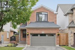 72 LAFAYETTE BOULEVARD  Whitby, ON L1P 1S9