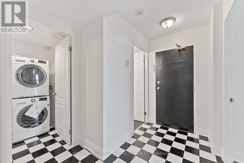 418 - 2550 LAWRENCE AVENUE E , Toronto, Ontario M1P 4Z3 3