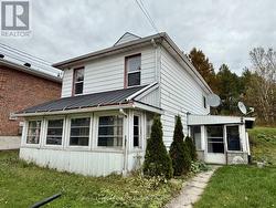 104 ONTARIO STREET  Burk's Falls, ON P0A 1C0
