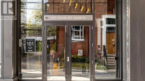 719 - 101 JOHN STREET N , Hamilton, Ontario L8R 0B8 5