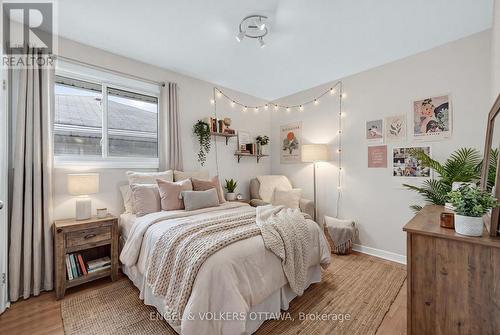 Virtually staged - 1238 St. Paul Avenue, Ottawa, ON 