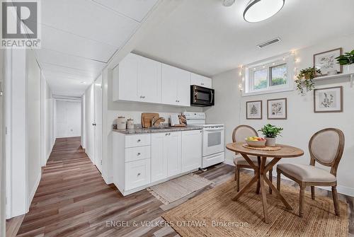 Virtually staged - 1238 St. Paul Avenue, Ottawa, ON 