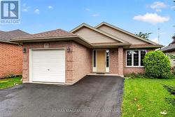 15 DAYS AVENUE Welland (N. Welland), ON L3C 7H8