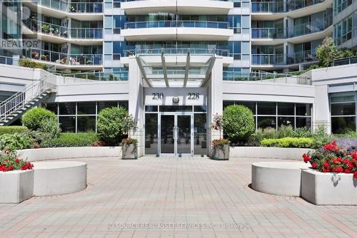 2019 - 230 QUEENS QUAY W , Toronto, Ontario M5J 2Y7 2