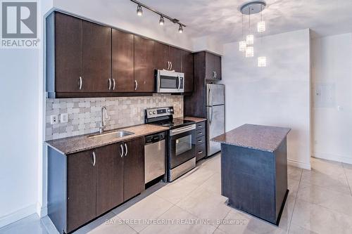813 - 2885 BAYVIEW AVENUE , Toronto, Ontario M2K 0A3 2