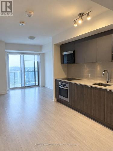 3020 - 2031 KENNEDY ROAD , Toronto, Ontario M1T 0B8 2