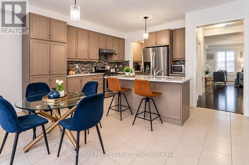 5452 Meadowcrest Avenue, Mississauga, ON 