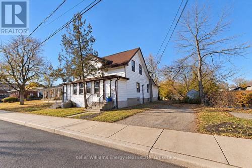 3 - 5 CRANDALL STREET , Kawartha Lakes (Lindsay), Ontario K9V 1R9 2