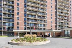 408 - 665 BATHGATE DRIVE  Ottawa, ON K1K 3Y4