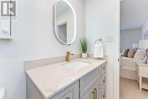 853 Apple Gate Court, Mississauga, ON 