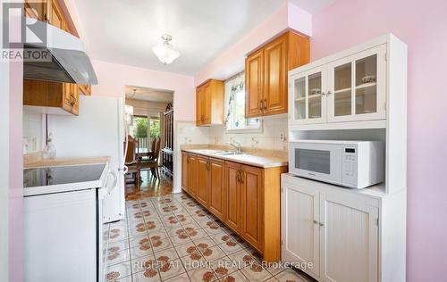 875 Messenger Meadow Drive, Mississauga, ON 