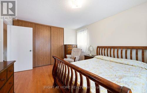 875 Messenger Meadow Drive, Mississauga, ON 