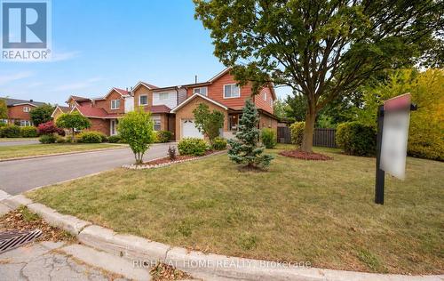 875 Messenger Meadow Drive, Mississauga, ON 