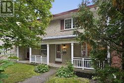 84 MONTEREY DRIVE  Ottawa, ON K2H 7A7