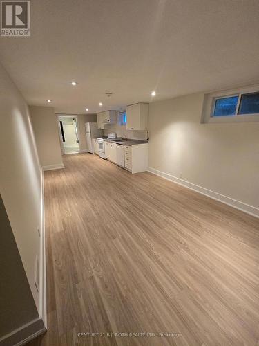 B - 50 ELMER AVENUE , Orillia, Ontario L3V 2S7 3