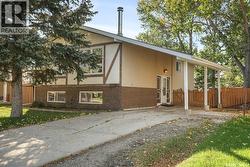 6418 7th AVENUE N  Regina, SK S4T 7H1