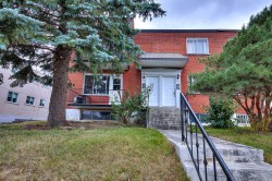 1022  - 1024 Boul. Élisabeth  Laval (Chomedey), QC H7W 3J6