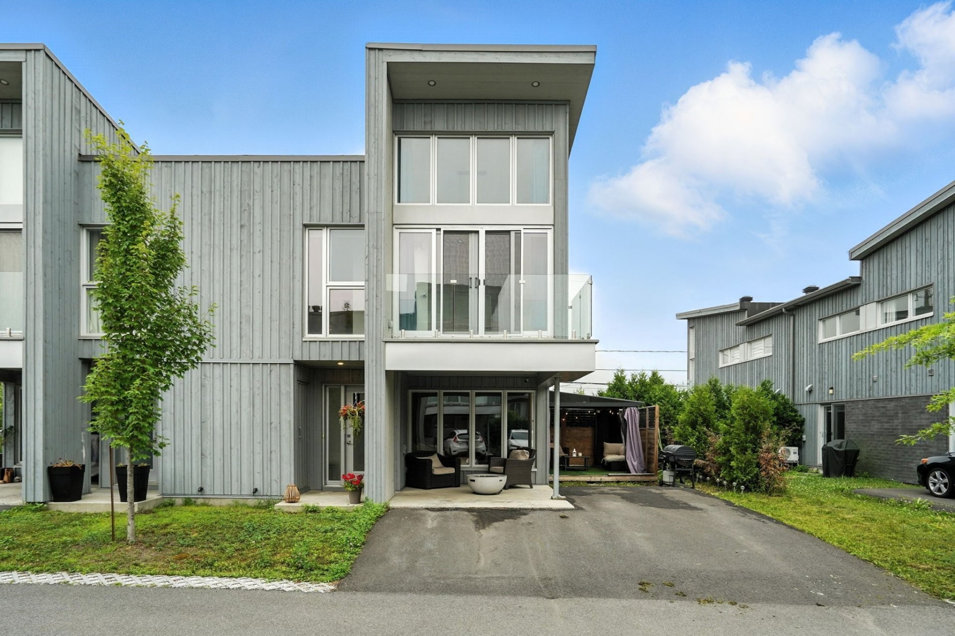 523Z Rue Du Ruisseau — photo 1