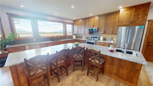 7905 Joe Sun Road, Kimberley, BC 
