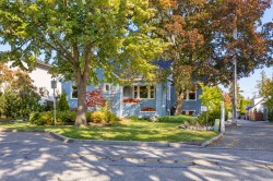 2071 Abbott Street  Kelowna, BC V1Y 1C5
