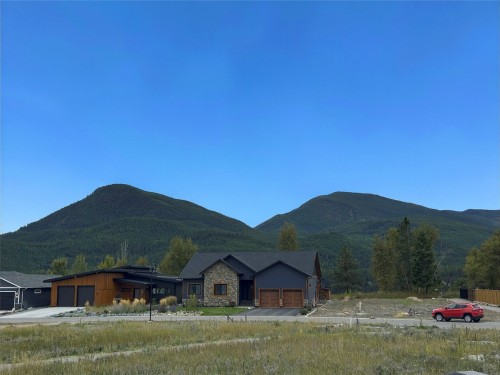726 St Mary River Drive, Kimberley, BC 