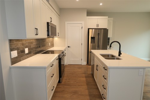 724 St Mary River Drive, Kimberley, BC 