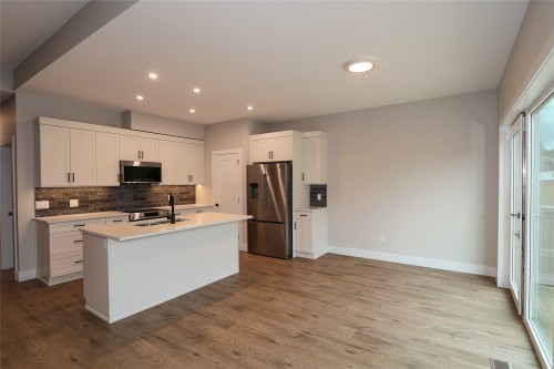724 St Mary River Drive, Kimberley, BC 